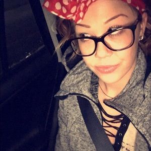 Meet your Posher, Anna